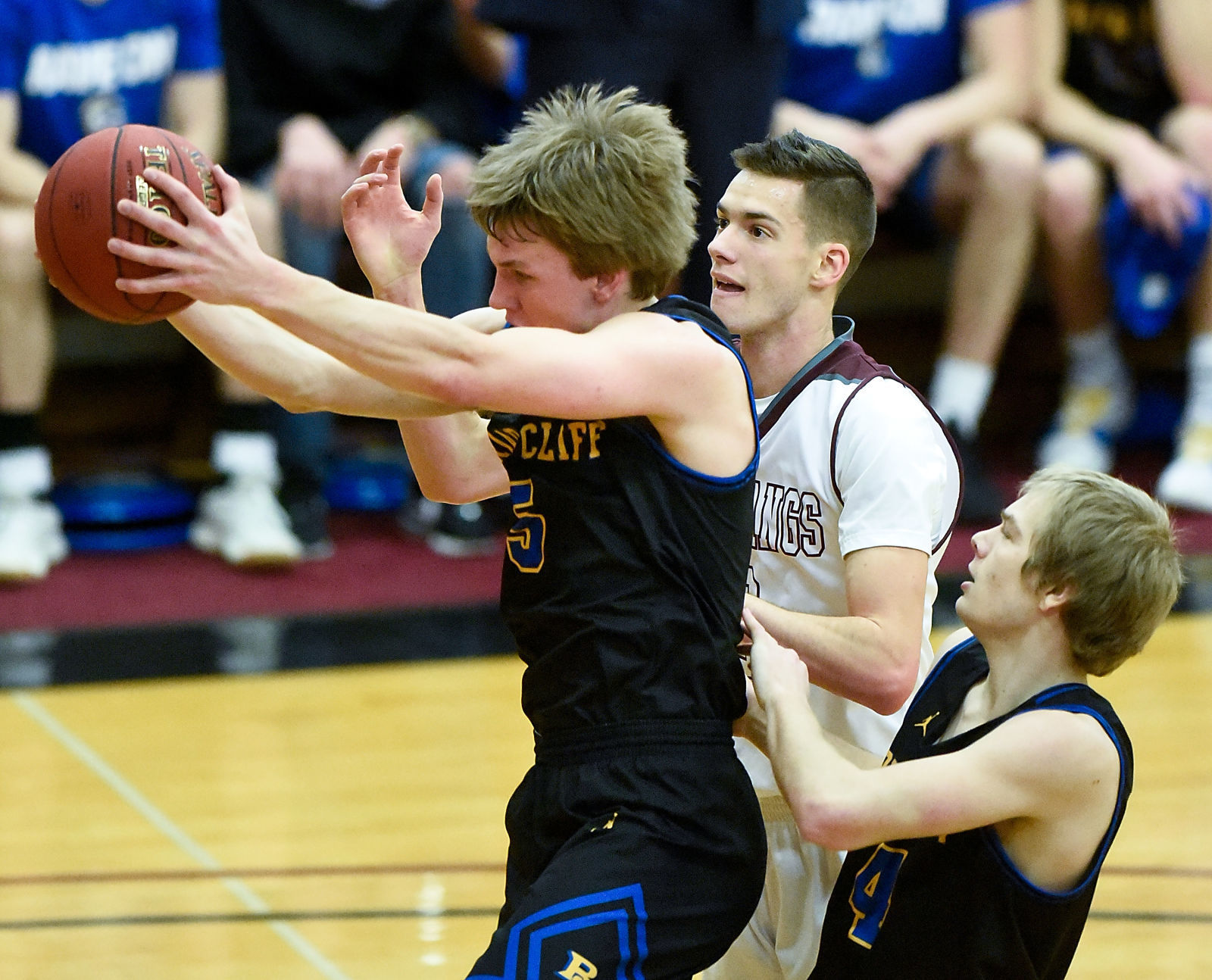 Basketball Briar Cliff at Morningside
